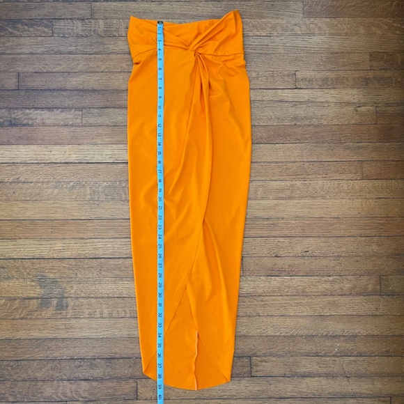 NWT Skims Signature Swim Sarong Skirt in Orange Women’s Sz XS - retails $78 - Picture 4 of 8